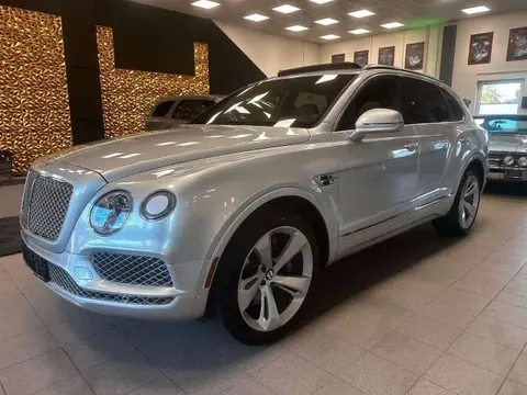 Annonce BENTLEY BENTAYGA Essence 2019 d'occasion 