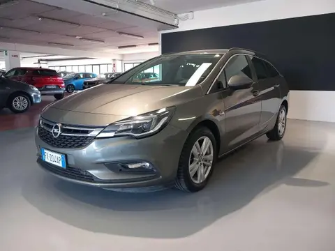 Used OPEL ASTRA Diesel 2017 Ad 