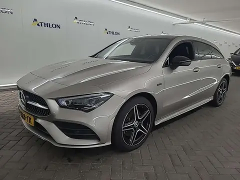 Used MERCEDES-BENZ CLASSE CLA Hybrid 2020 Ad 