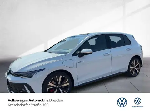 Used VOLKSWAGEN GOLF Hybrid 2024 Ad 