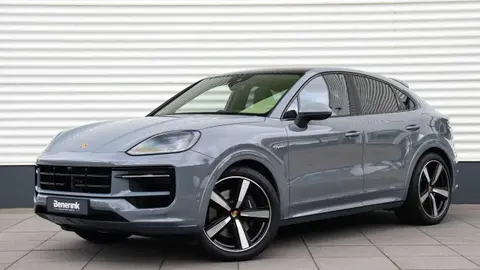 Used PORSCHE CAYENNE Hybrid 2023 Ad 