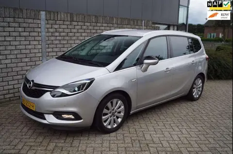 Used OPEL ZAFIRA Petrol 2017 Ad 