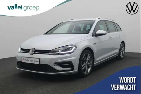 Used VOLKSWAGEN GOLF Petrol 2018 Ad 