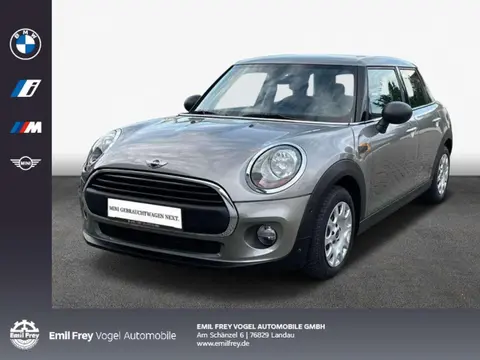 Used MINI ONE Petrol 2017 Ad 