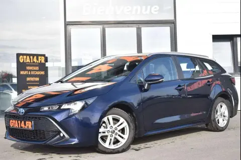 Used TOYOTA COROLLA Hybrid 2023 Ad 