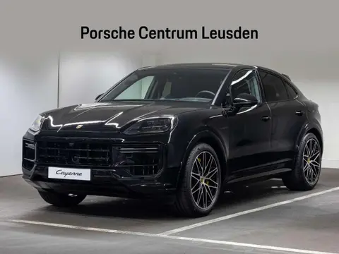 Used PORSCHE CAYENNE Hybrid 2024 Ad 