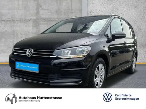 Used VOLKSWAGEN TOURAN Petrol 2019 Ad 