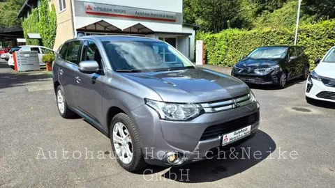 Annonce MITSUBISHI OUTLANDER Essence 2015 d'occasion 