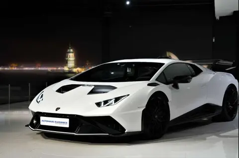 Used LAMBORGHINI HURACAN Petrol 2022 Ad 