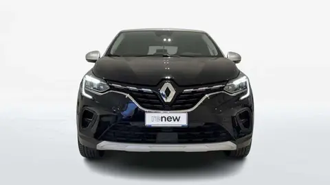 Used RENAULT CAPTUR Hybrid 2022 Ad 