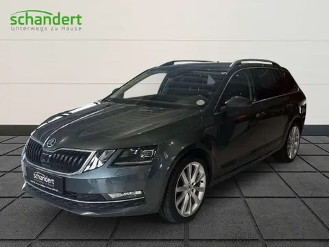 Used SKODA OCTAVIA Petrol 2019 Ad 