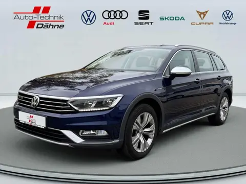 Used VOLKSWAGEN PASSAT Petrol 2018 Ad 