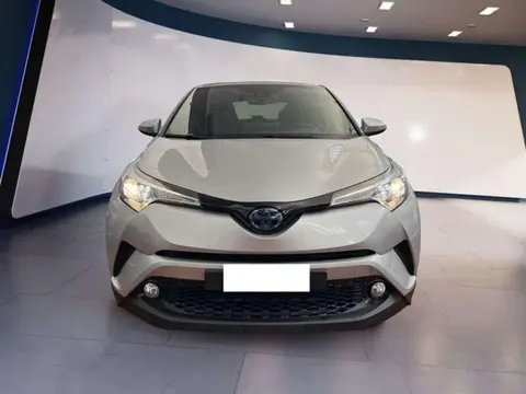 Used TOYOTA C-HR Hybrid 2019 Ad 