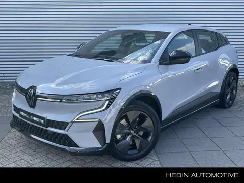 Used RENAULT MEGANE Electric 2024 Ad 