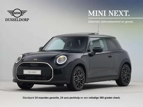 Used MINI COOPER Petrol 2024 Ad 