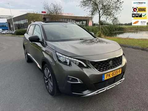 Used PEUGEOT 5008 Petrol 2017 Ad 