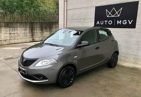 Annonce LANCIA YPSILON Hybride 2021 d'occasion 