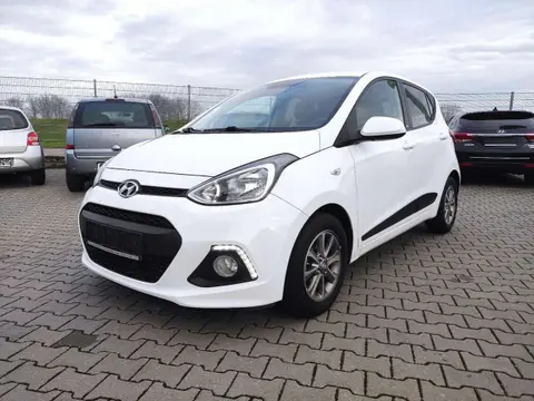 Used HYUNDAI I10 Petrol 2016 Ad 