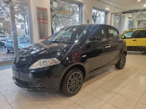 Used LANCIA YPSILON Hybrid 2024 Ad 