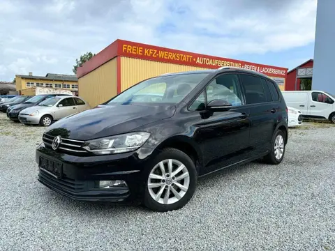 Used VOLKSWAGEN TOURAN Petrol 2016 Ad 