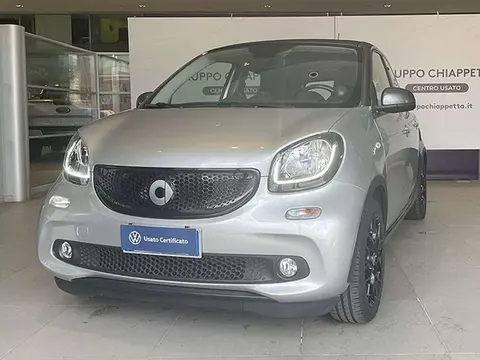 Annonce SMART FORFOUR Essence 2017 d'occasion 