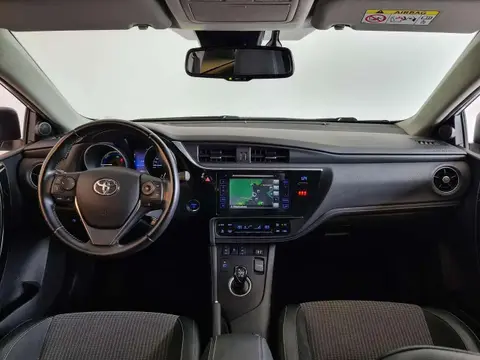 Used TOYOTA AURIS Hybrid 2017 Ad 