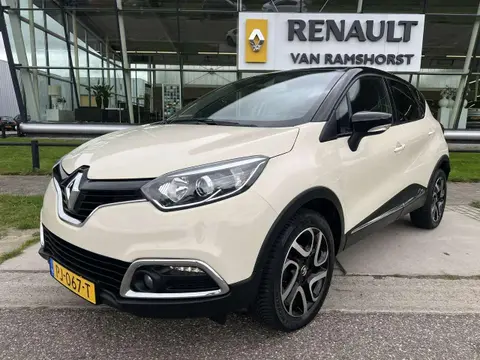 Annonce RENAULT CAPTUR Essence 2017 d'occasion 