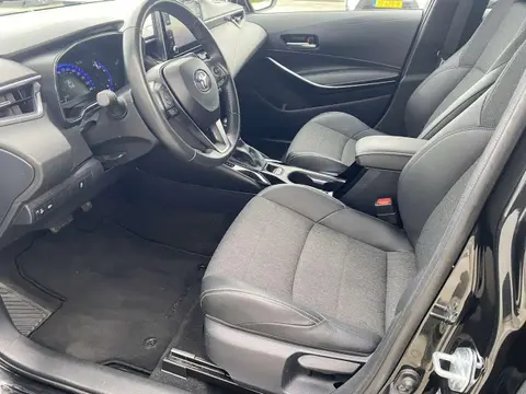 Used TOYOTA COROLLA Hybrid 2021 Ad 