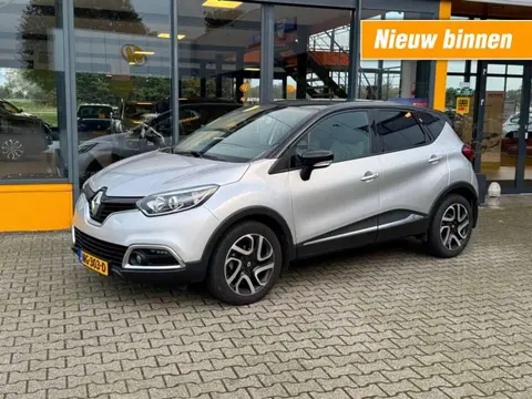 Annonce RENAULT CAPTUR Essence 2016 d'occasion 