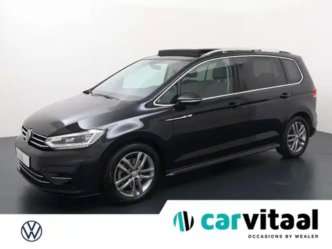 Used VOLKSWAGEN TOURAN Petrol 2018 Ad 