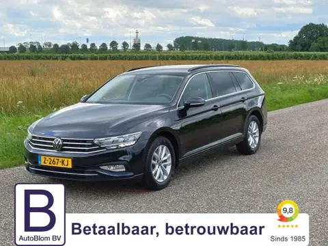 Annonce VOLKSWAGEN PASSAT Essence 2023 d'occasion 