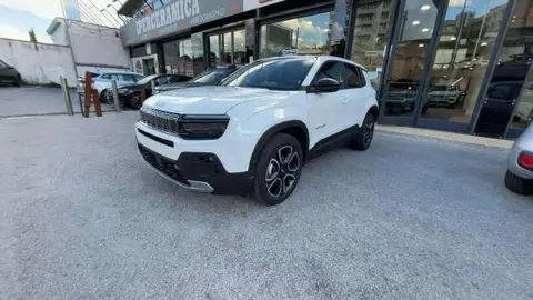 Annonce JEEP AVENGER Essence 2024 d'occasion 