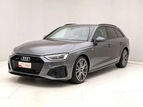 Used AUDI A4 Hybrid 2020 Ad 