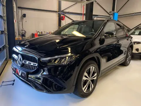 Used MERCEDES-BENZ CLASSE GLA Hybrid 2023 Ad 