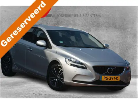 Annonce VOLVO V40 Essence 2017 d'occasion 