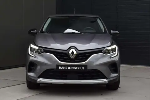 Used RENAULT CAPTUR Hybrid 2023 Ad 