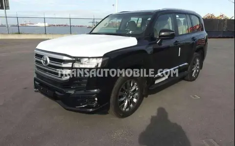 Annonce TOYOTA LAND CRUISER Essence 2024 d'occasion 