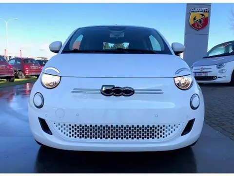 Used FIAT 500 Electric 2021 Ad 