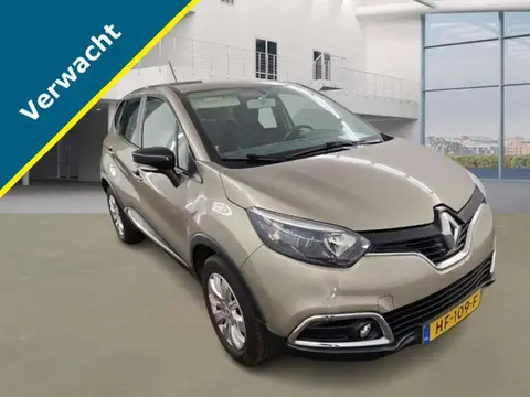 Annonce RENAULT CAPTUR Essence 2015 d'occasion 