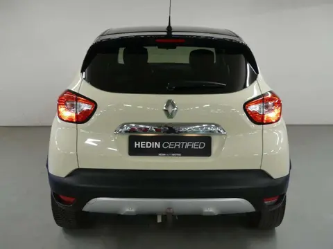 Used RENAULT CAPTUR Petrol 2017 Ad 