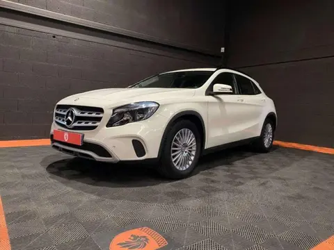 Used MERCEDES-BENZ CLASSE GLA Petrol 2017 Ad 