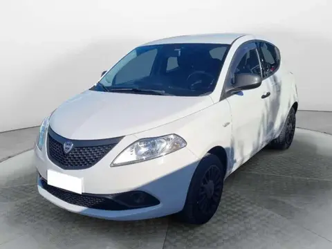 Annonce LANCIA YPSILON Essence 2019 d'occasion 