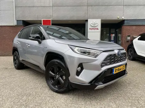 Used TOYOTA RAV4 Hybrid 2019 Ad 