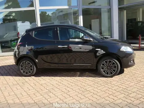 Used LANCIA YPSILON Hybrid 2024 Ad 