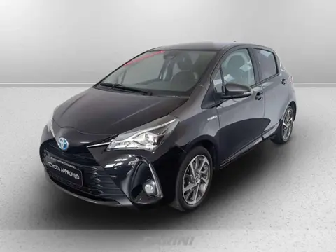 Used TOYOTA YARIS Hybrid 2019 Ad 