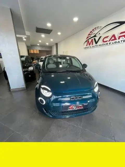 Used FIAT 500 Electric 2021 Ad 