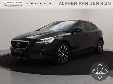 Used VOLVO V40 Petrol 2019 Ad 