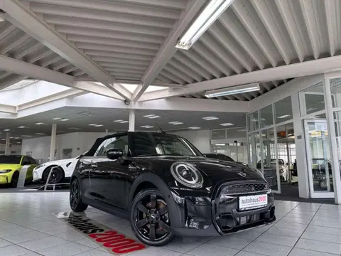 Annonce MINI COOPER Essence 2022 d'occasion Allemagne