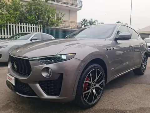 Annonce MASERATI LEVANTE Essence 2021 d'occasion 