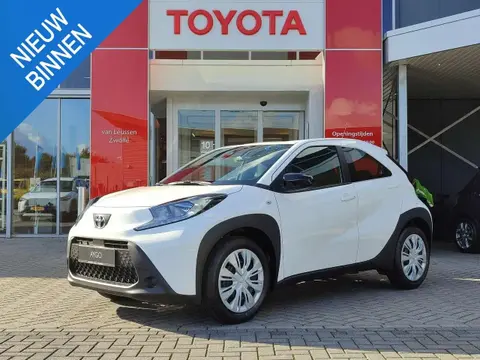 Annonce TOYOTA AYGO X Essence 2024 d'occasion 